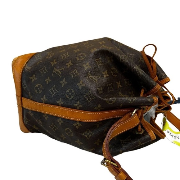 Vintage Louis Vuitton Shoulder Bag Noe Monogram GM - Picture 5 of 13
